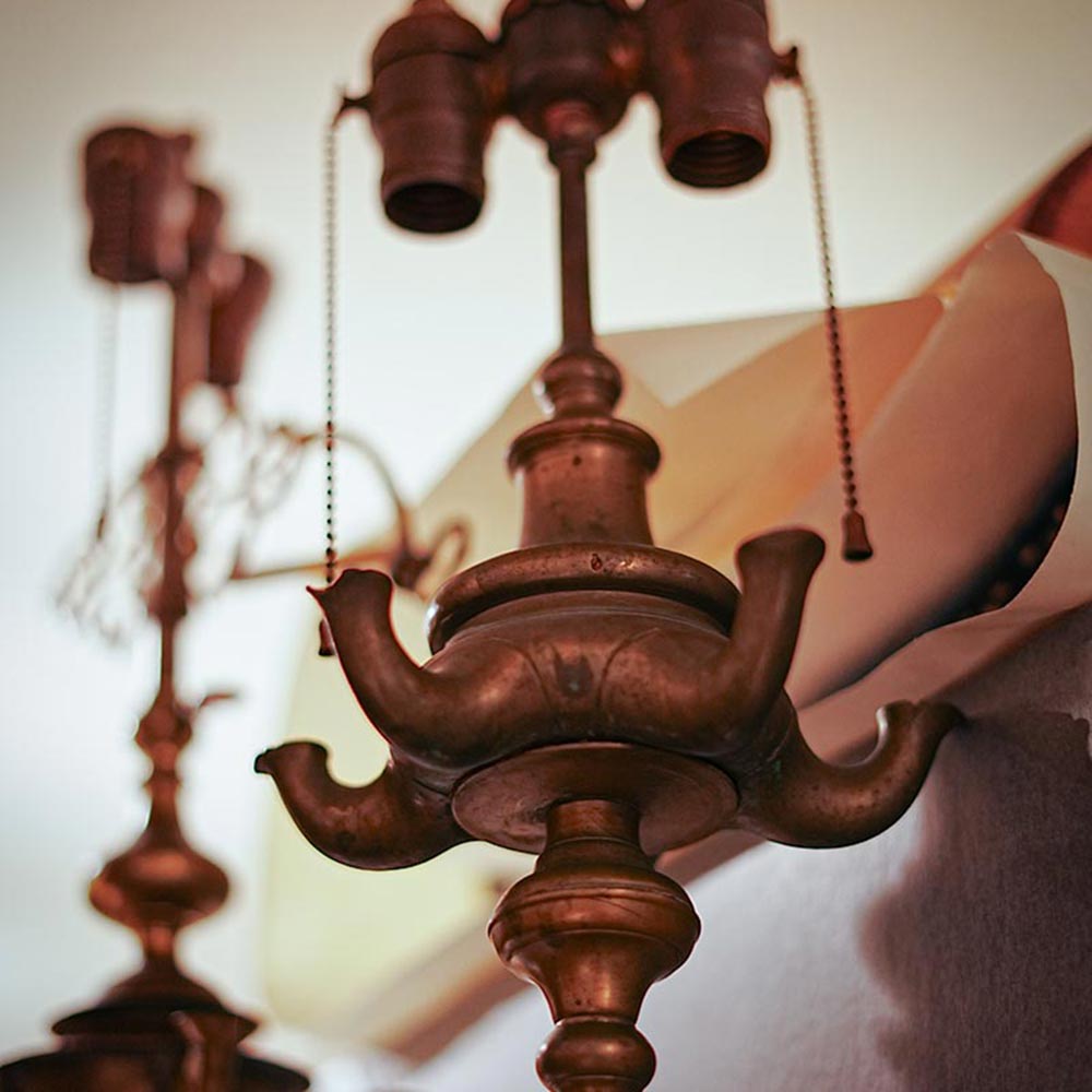 image of artefacts and antiques formerly in the Hale Aloha in Lahaina.